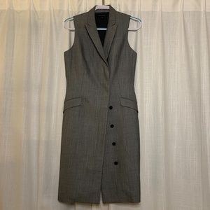 Banana Republic Woman’s Long Line Vest